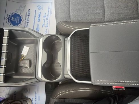 New 2027 GMC Terrain Elevation w/ LPO, Floor Liner Package FWD image 24