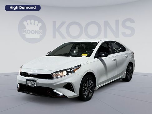 Used 2023 Kia Forte GT-Line FWD image 1