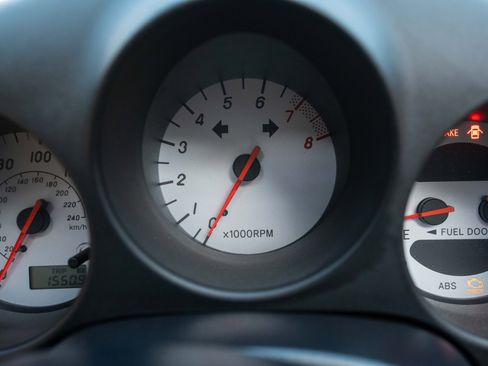 Used 2001 Toyota MR2 Spyder image 35