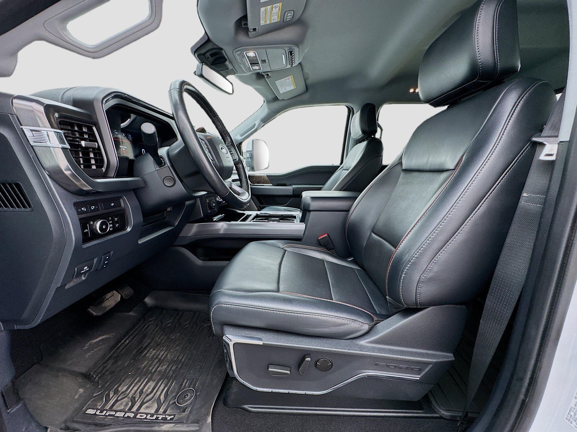 Used 2024 Ford F250 Lariat w/ Chrome Package AWD/4WD image 13