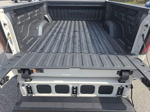 New 2026 GMC Sierra 2500 AT4 AWD/4WD image 21