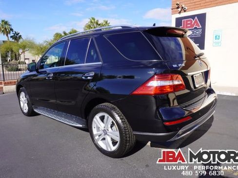 Used 2014 Mercedes-Benz ML 350 ML Class 350 SUV Rear DVD image 25