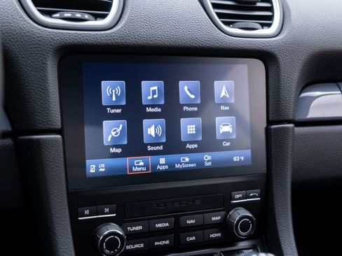 Certified 2024 Porsche 718 Cayman image 22