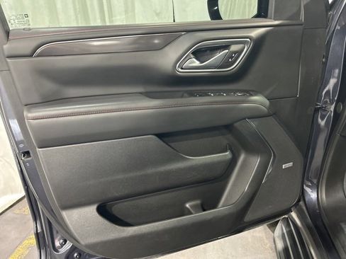 Used 2022 Chevrolet Tahoe RST w/ Luxury Package image 14