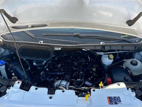 Used 2023 Ford Transit 350 XLT image 30