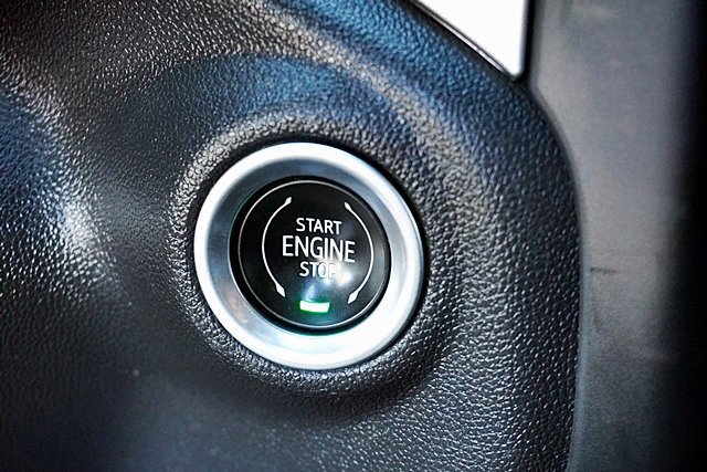 Used 2021 GMC Sierra 1500 SLT AWD/4WD image 45
