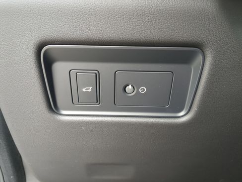 New 2026 Jaguar F-PACE R-Dynamic S image 30