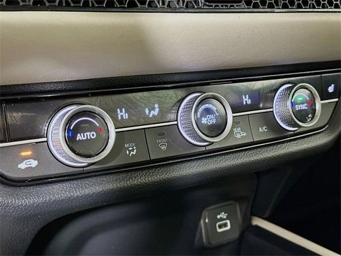 Certified 2024 Honda HR-V EX-L image 23