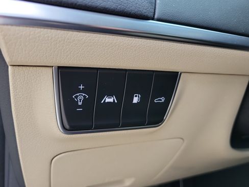 Used 2023 Kia Stinger GT2 image 24