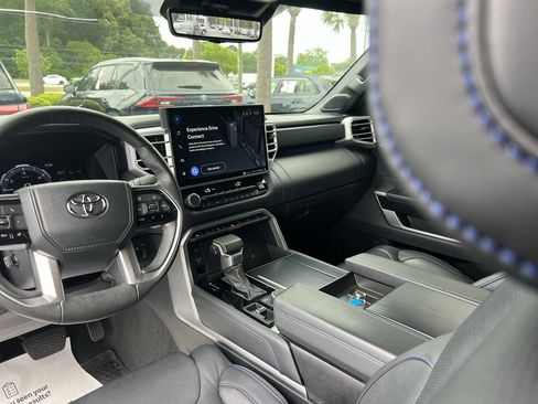 Used 2023 Toyota Tundra Platinum AWD/4WD image 30