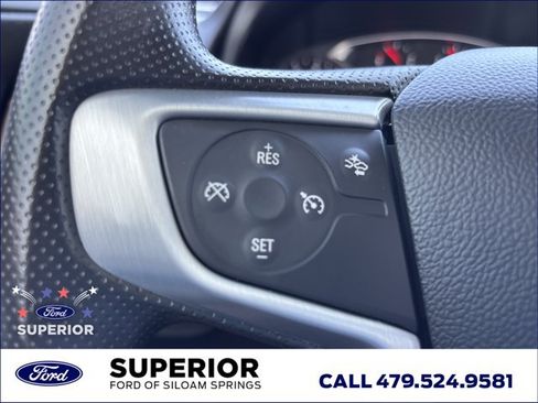 Used 2024 GMC Terrain SLE FWD image 23