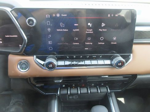 New 2026 GMC Canyon AT4 image 16