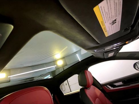 Used 2025 Porsche Cayenne Turbo image 20