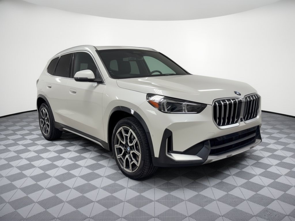 Certified 2026 BMW X1 xDrive28i AWD/4WD image 7