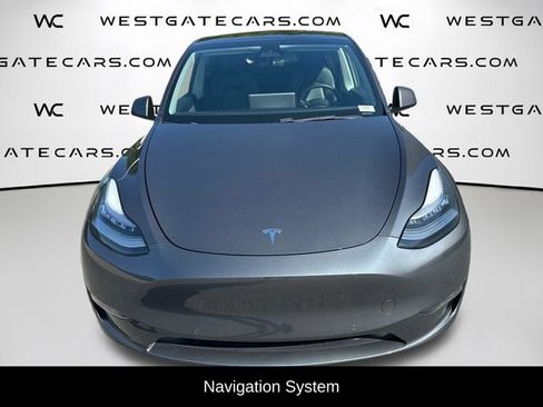 Used 2021 Tesla Model Y Long Range AWD/4WD image 2