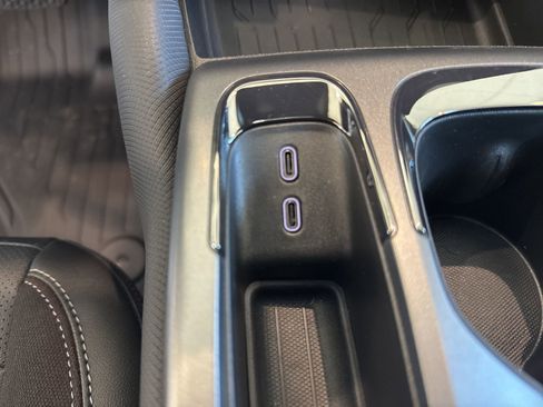 New 2026 Chevrolet Equinox EV RS image 25