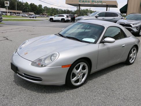 Used 2000 Porsche 911 Cabriolet image 1