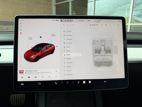 Used 2022 Tesla Model 3 Performance image 21