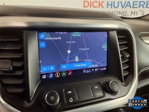 Used 2023 GMC Acadia SLT image 19