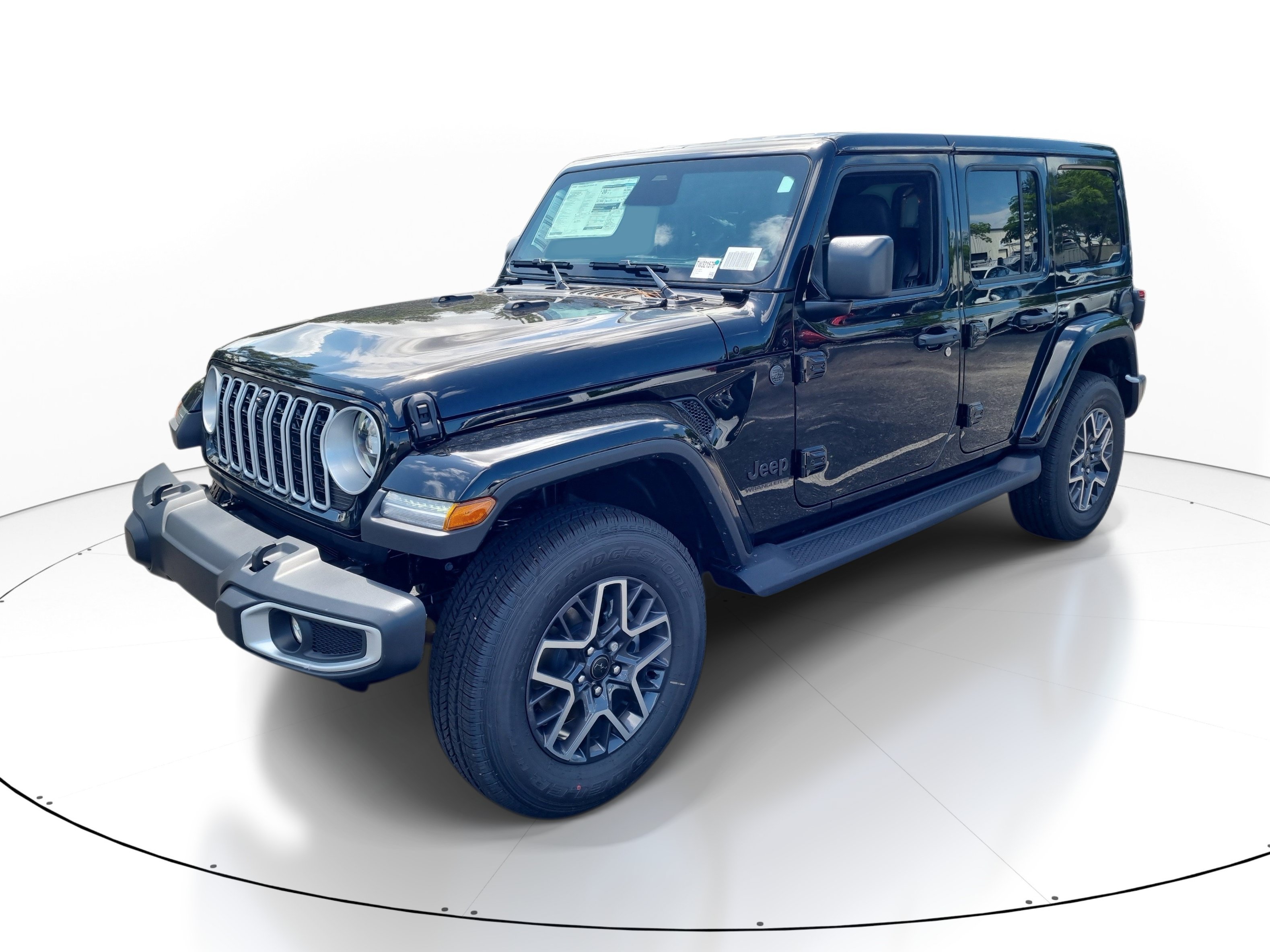 New 2026 Jeep Wrangler Unlimited Sahara AWD/4WD image 3