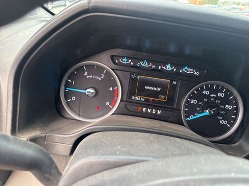 Used 2022 Ford F550 XLT image 40