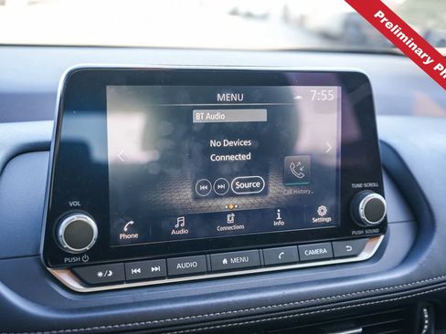 Used 2023 Nissan Rogue SV FWD image 18