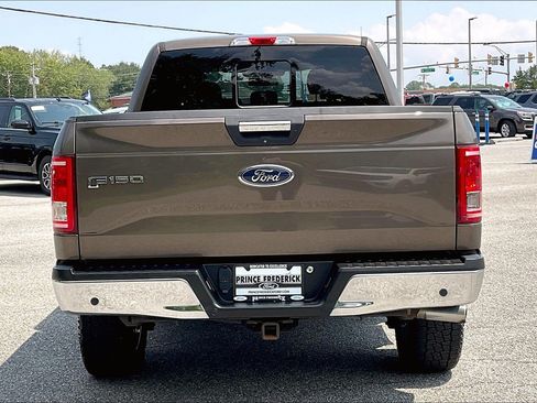 Used 2017 Ford F150 XLT w/ Equipment Group 302A Luxury AWD/4WD image 4