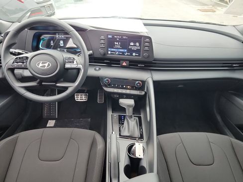 New 2026 Hyundai Elantra Sport image 11