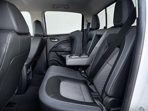 Used 2020 Chevrolet Colorado Z71 image 22