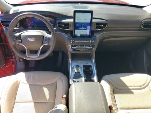 Used 2020 Ford Explorer Platinum w/ Premium Technology Package image 10