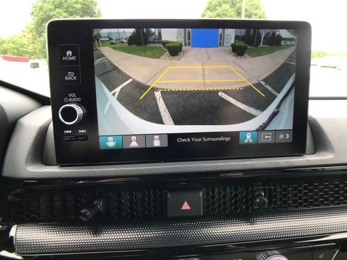 Used 2025 Honda CR-V EX-L image 23
