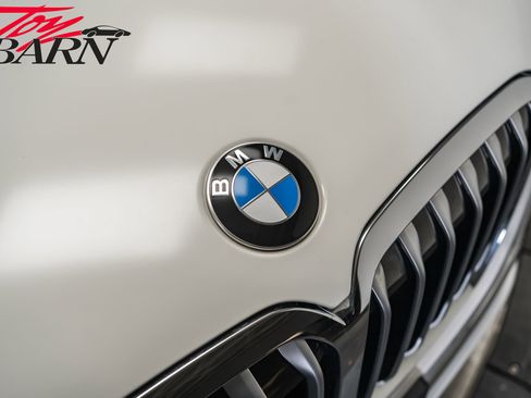 Used 2022 BMW X7 xDrive40i w/ Premium Package image 9