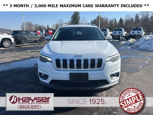 Certified 2019 Jeep Cherokee Latitude Plus w/ Cold Weather Group image 3
