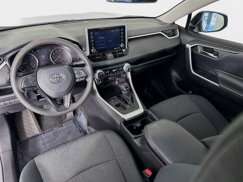 Used 2020 Toyota RAV4 XLE w/ Convenience Package FWD image 24