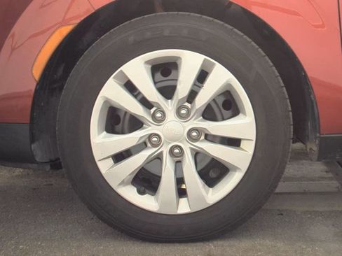 Used 2022 Kia Soul LX FWD image 10
