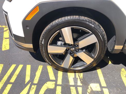 New 2026 Hyundai Santa Fe Limited AWD/4WD image 34