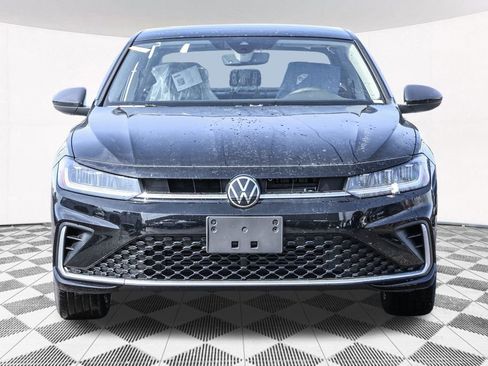 New 2026 Volkswagen Jetta SE FWD image 12