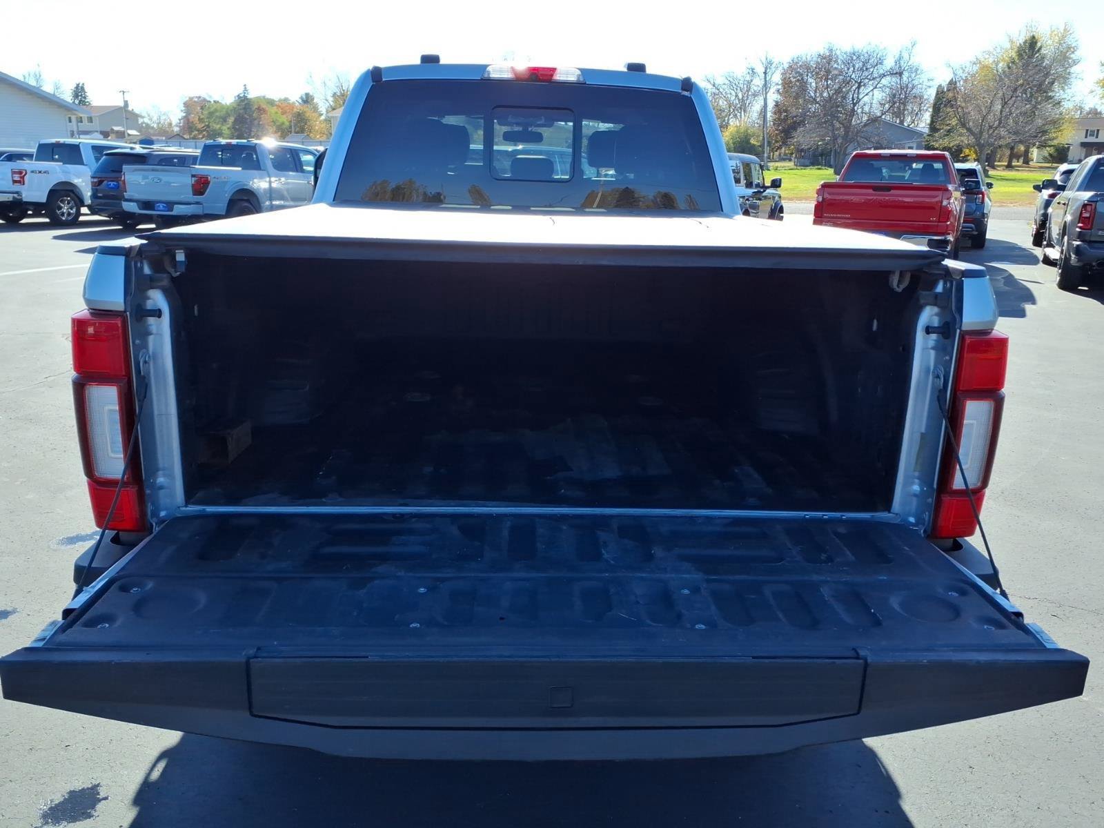 Used 2021 Ford F350 Platinum AWD/4WD image 20
