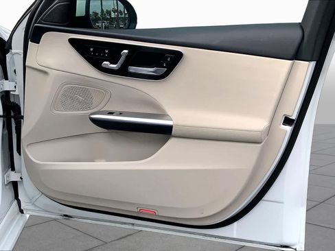Used 2023 Mercedes-Benz C 300 Sedan image 22