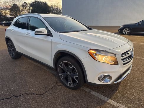 Used 2019 Mercedes-Benz GLA 250 image 1