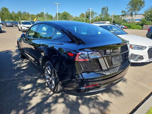 Used 2022 Tesla Model 3 Long Range AWD/4WD image 2