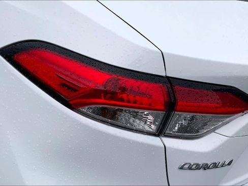 Used 2024 Toyota Corolla LE image 26