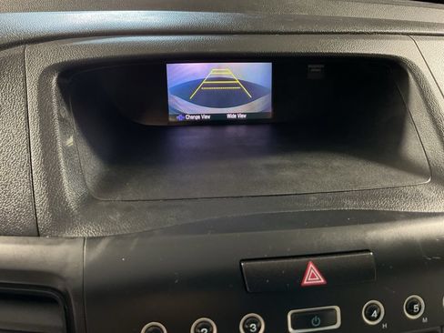 Used 2015 Honda CR-V LX image 3