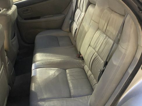 Used 2001 Lexus ES 330 image 15