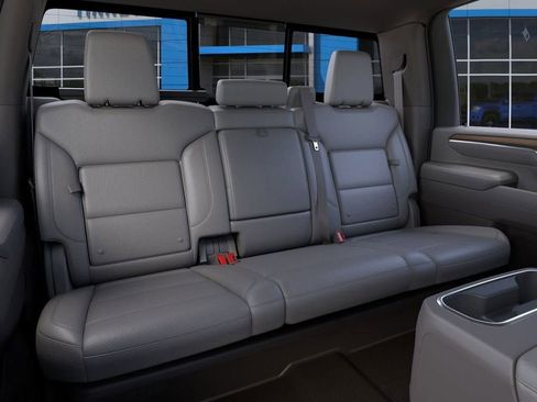 New 2026 GMC Sierra 2500 SLT w/ SLT Convenience Package image 18