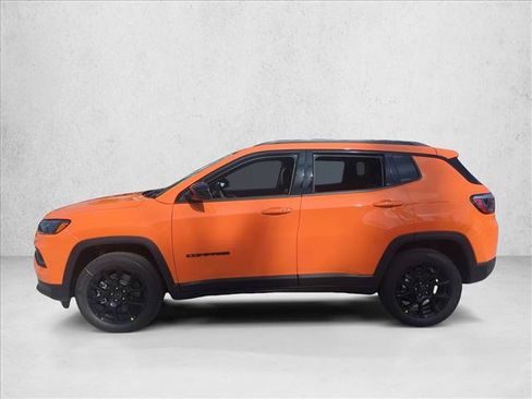 New 2026 Jeep Compass Latitude AWD/4WD image 5