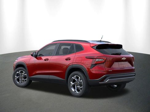 New 2026 Chevrolet Trax LT w/ Driver Confidence Package image 4