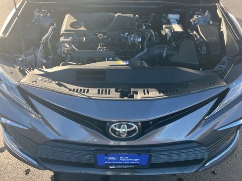 Used 2021 Toyota Camry XLE w/ Navigation Package image 37