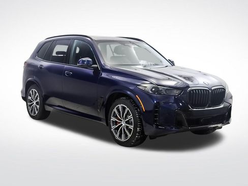 Used 2026 BMW X5 xDrive50e w/ M Sport Package AWD/4WD image 7
