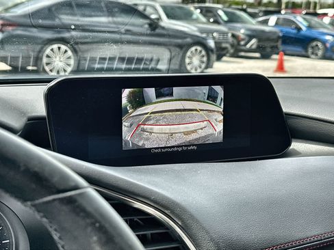 Used 2023 MAZDA MAZDA3 s image 27